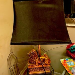 Gold lion lamp